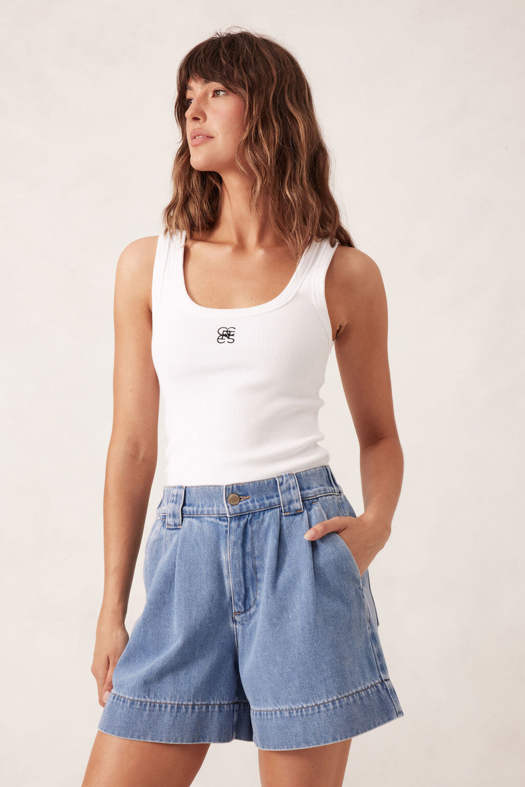 Pleat Front Short