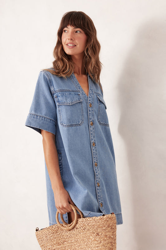 Relaxed Shirt Dress