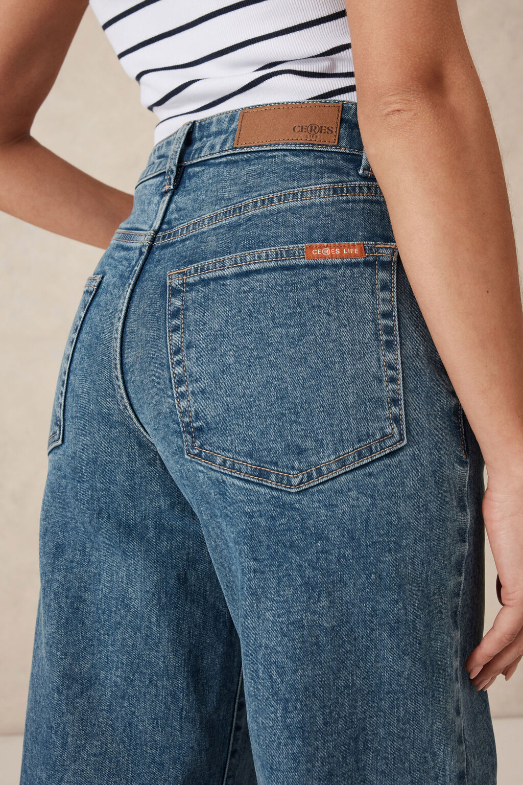 Core Wide Leg Jean